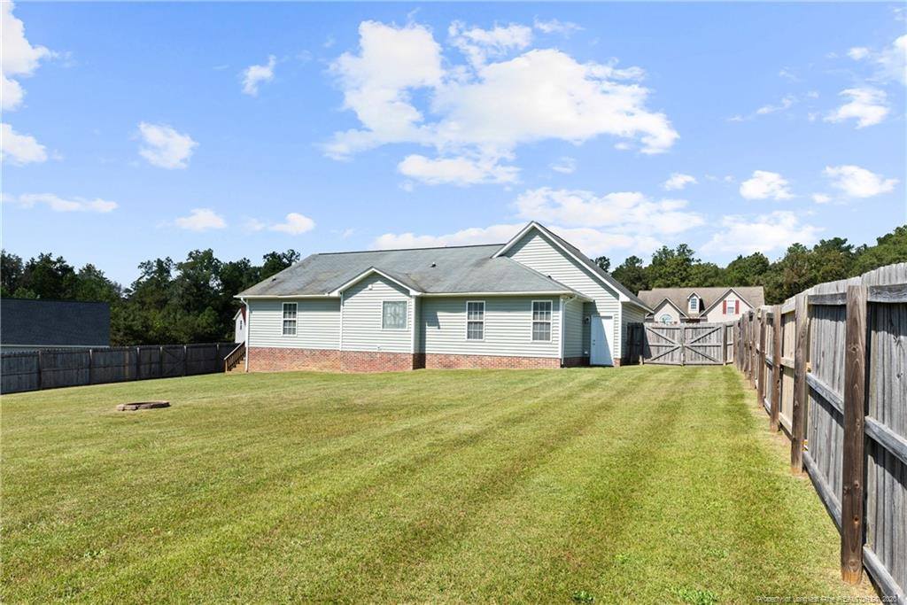 131 McKinley Court, Raeford, NC 28376