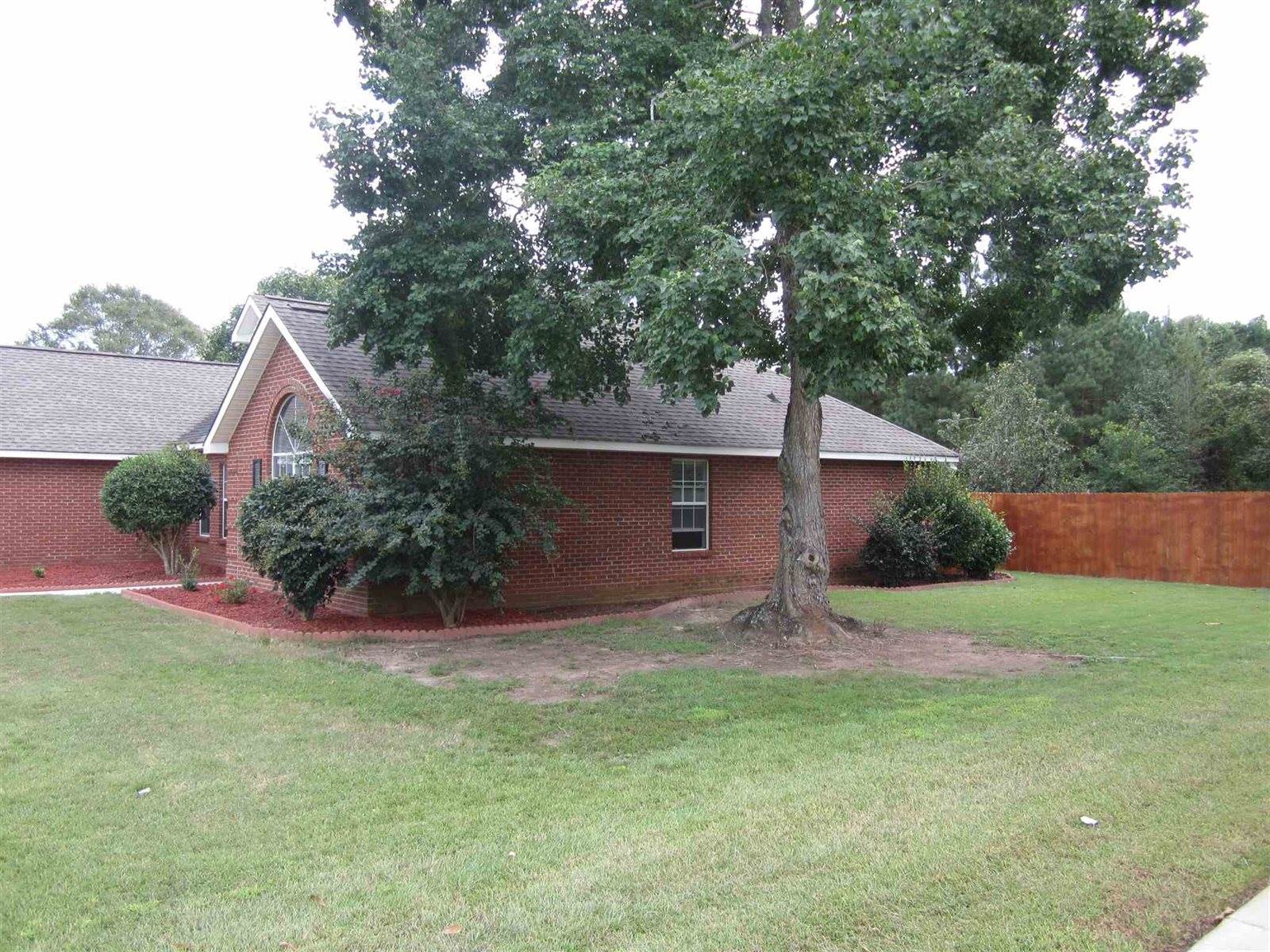 219 Red Bird Circle, Bonaire, GA 31005