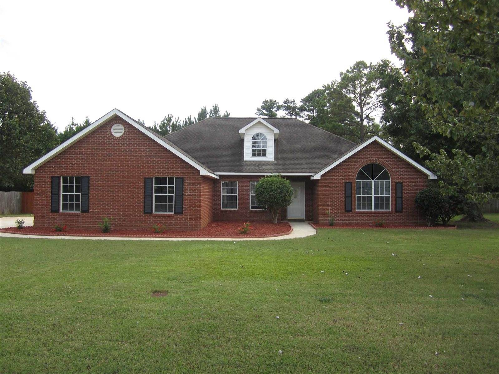 219 Red Bird Circle, Bonaire, GA 31005