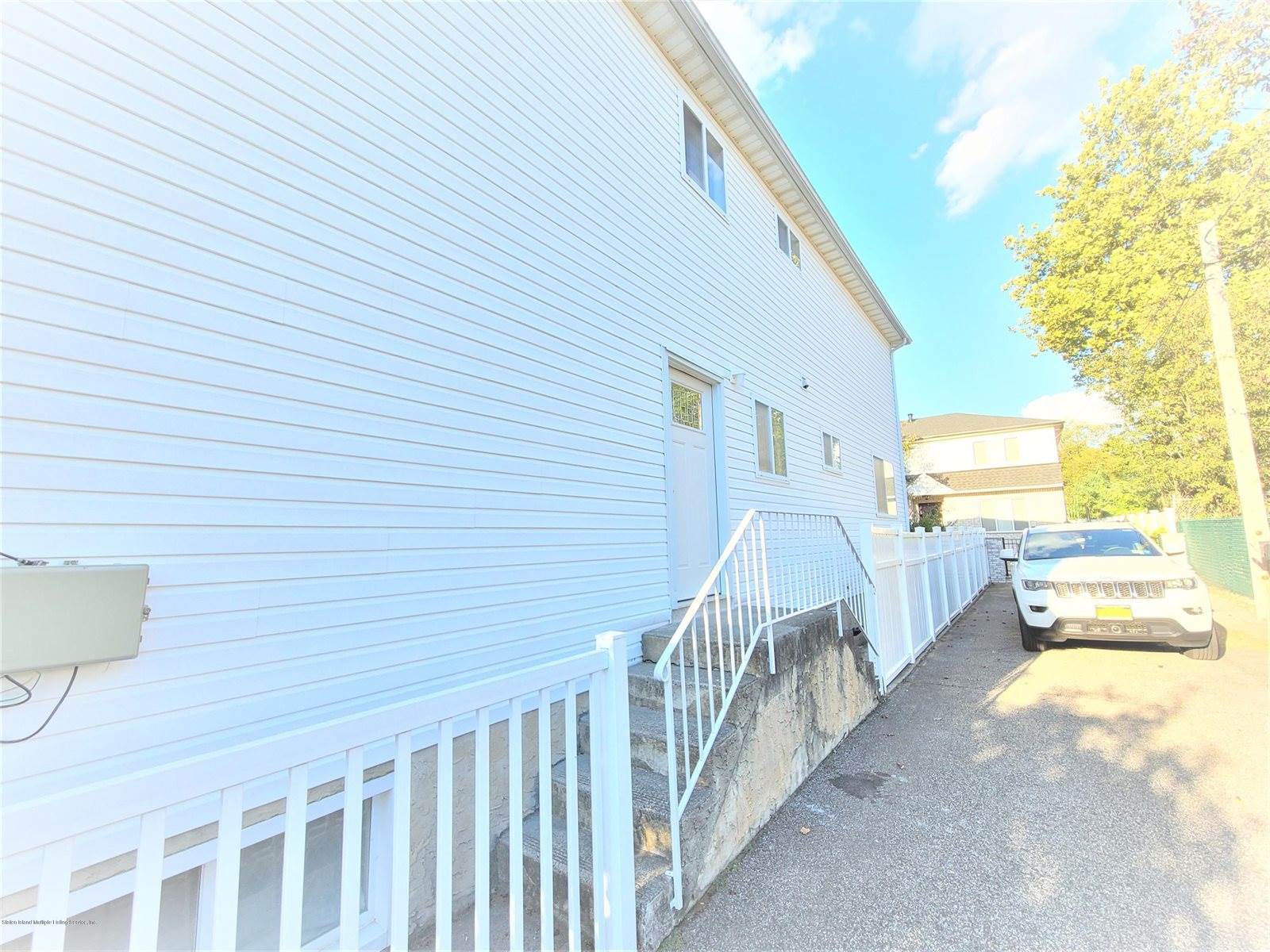 261 Wood Avenue, Staten Island, NY 10307