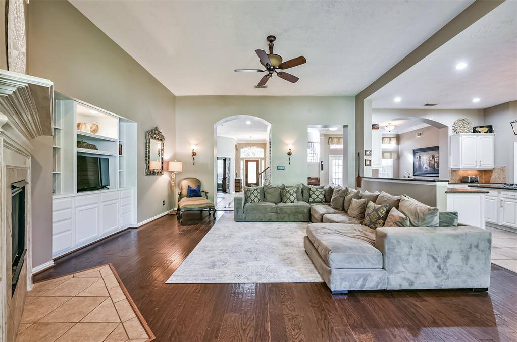 13015 Far Point Manor Court, Cypress, TX 77429