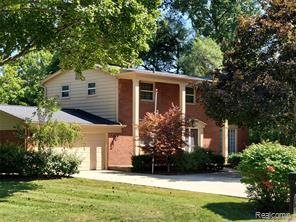 32407 Chesterbrook, Farmington HIlls, MI 48334