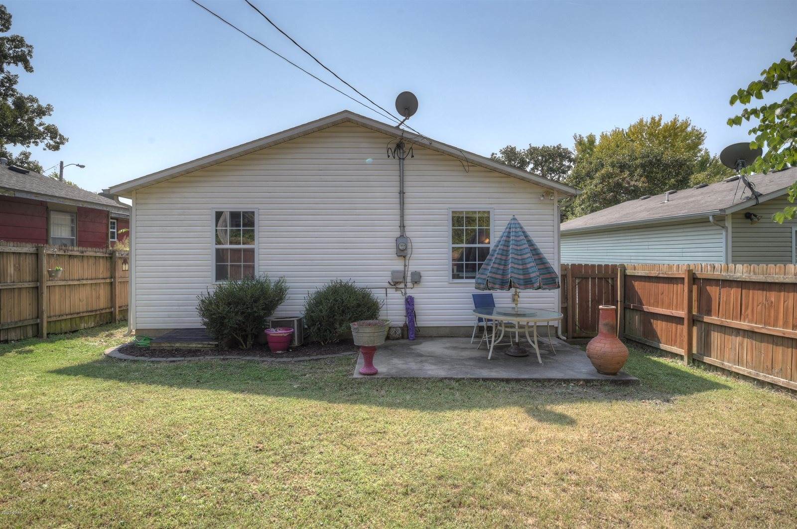 2421 Odessa Street, Joplin, MO 64801