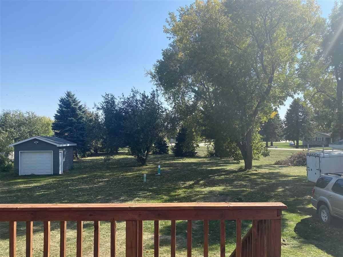 18 Lakeview Lane, Salix, IA 51052