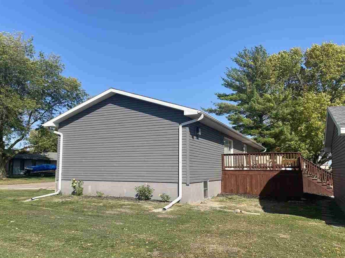 18 Lakeview Lane, Salix, IA 51052