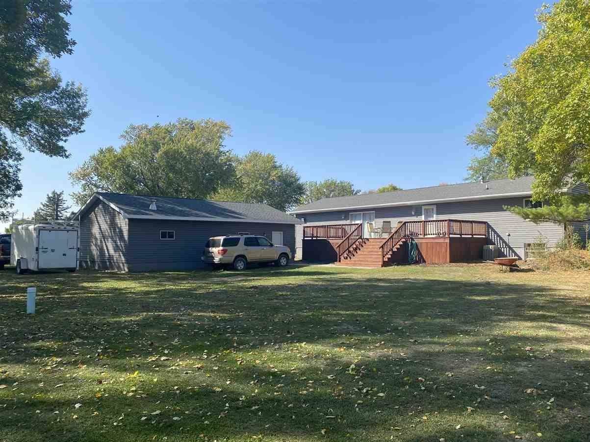 18 Lakeview Lane, Salix, IA 51052