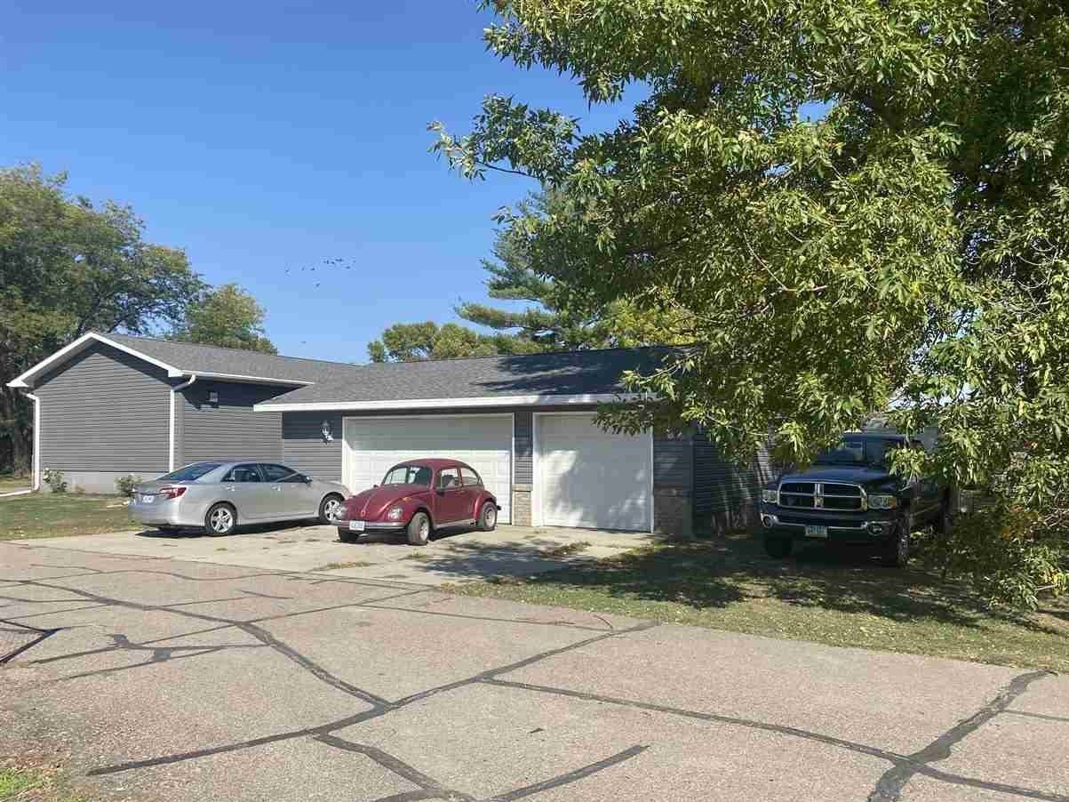 18 Lakeview Lane, Salix, IA 51052