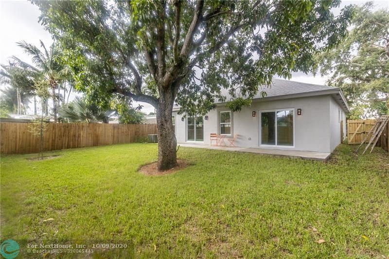 5240 NW 1st Ave, Oakland Park, FL 33309