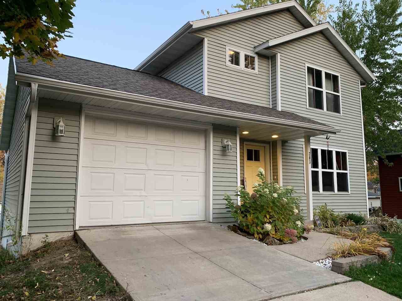 203 S 5th Avenue, Wausau, WI 54401