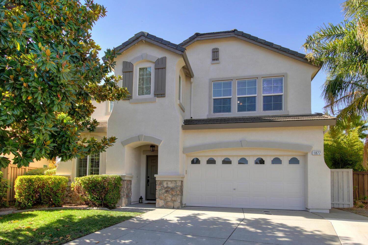 1877 Terracina Circle, Roseville, CA 95747