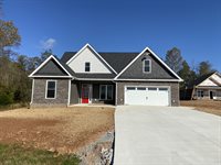 1247 Jefferson Meadows Dr, Forest, VA 24551