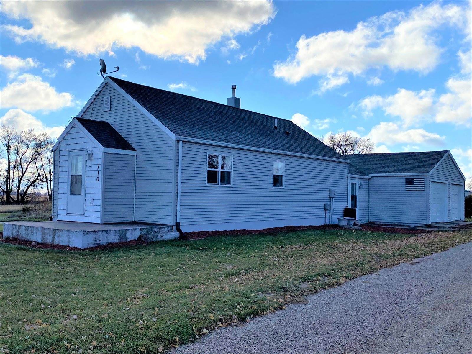 710 Ave D East, Lake Park, IA 51347