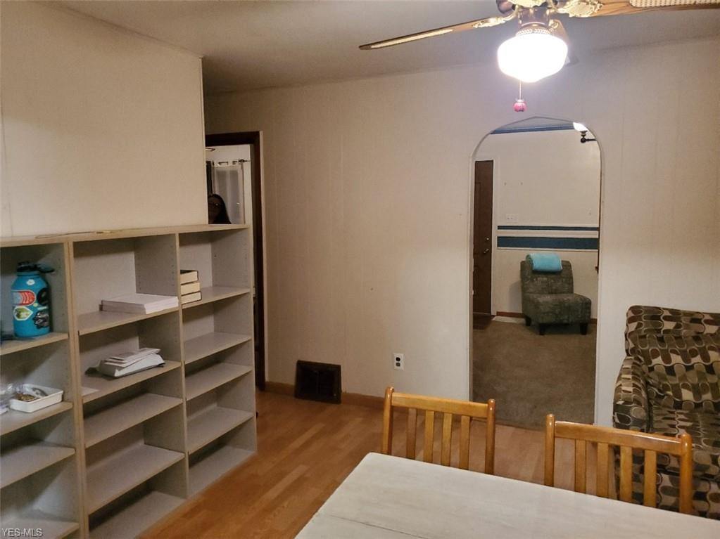 365 West 42nd Street, Shadyside, OH 43947