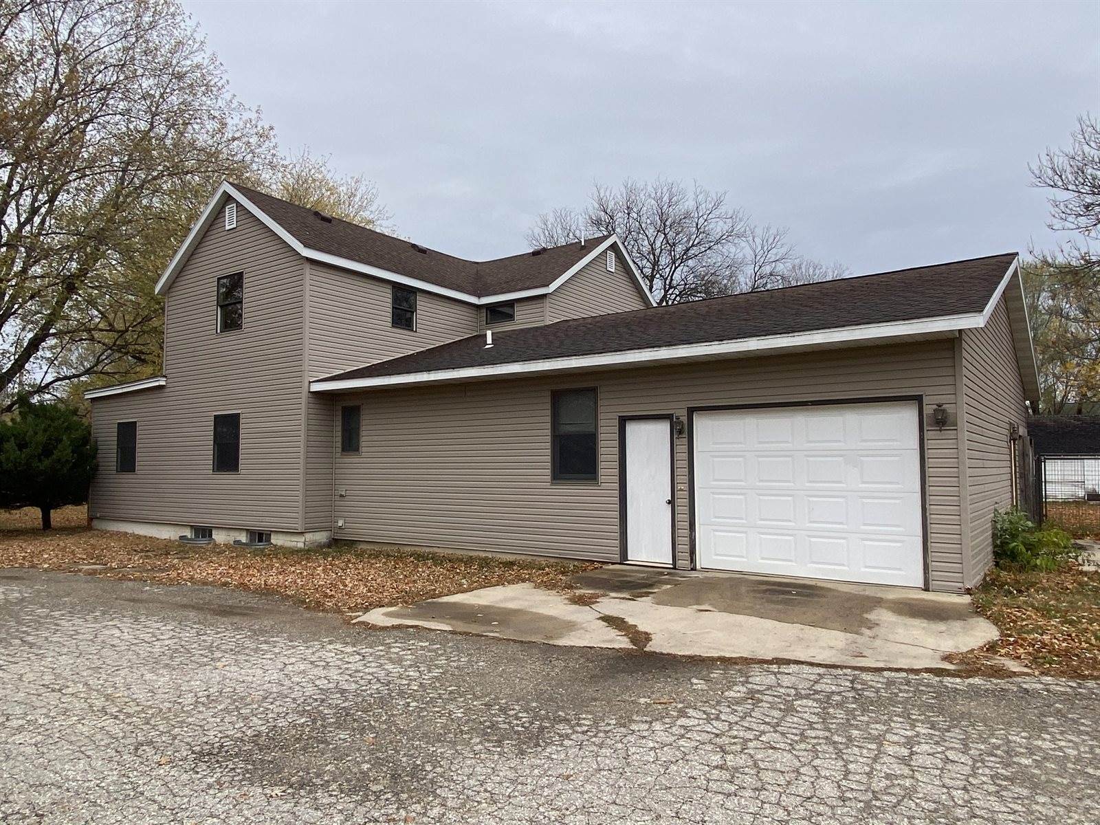 308 Q Avenue, Milford, IA 51351