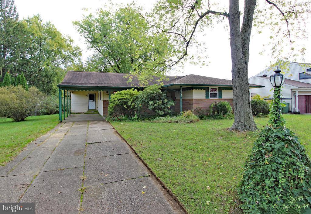 304 Lily Lane, Cherry Hill, NJ 08003