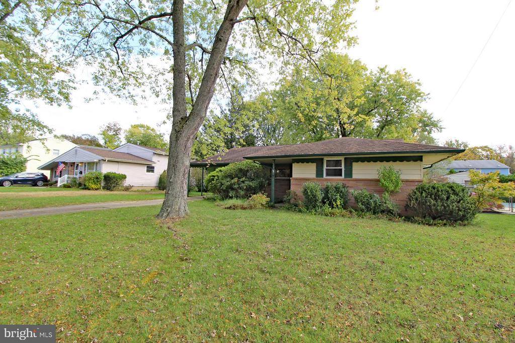 304 Lily Lane, Cherry Hill, NJ 08003