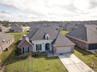 42174 Wood Avenue, Ponchatoula, LA 70454