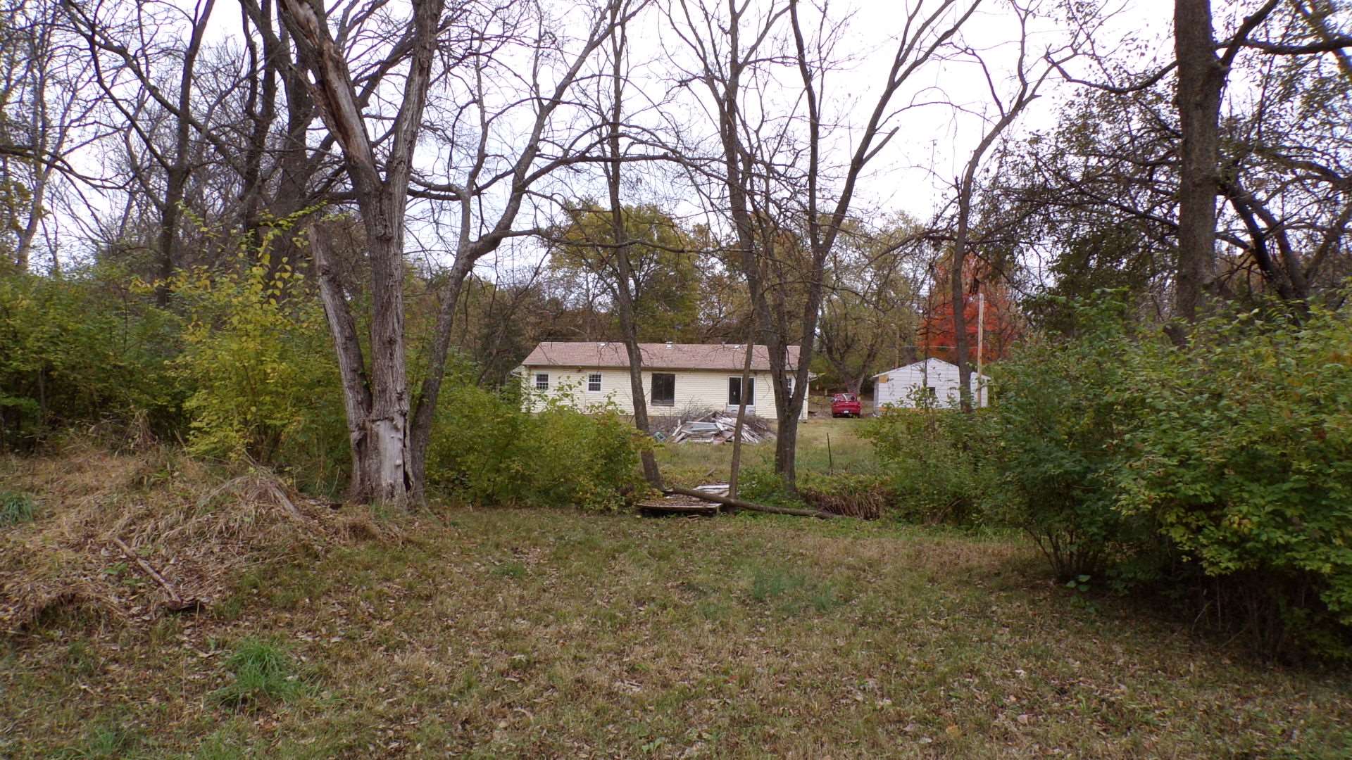 3607 NE Kimbal RD, Topeka, KS 66617