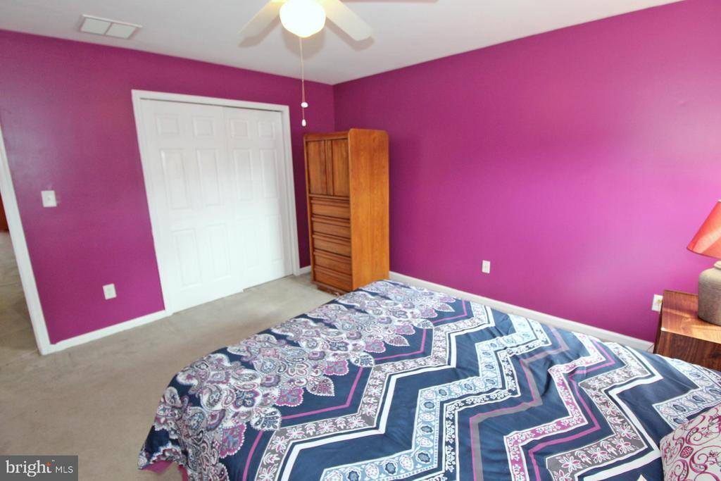 141 Betsy Ross Way, Deptford, NJ 08096