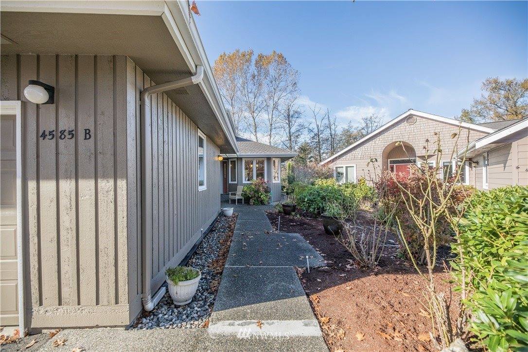 4585 Village Drive, #B, Bellingham, WA 98226