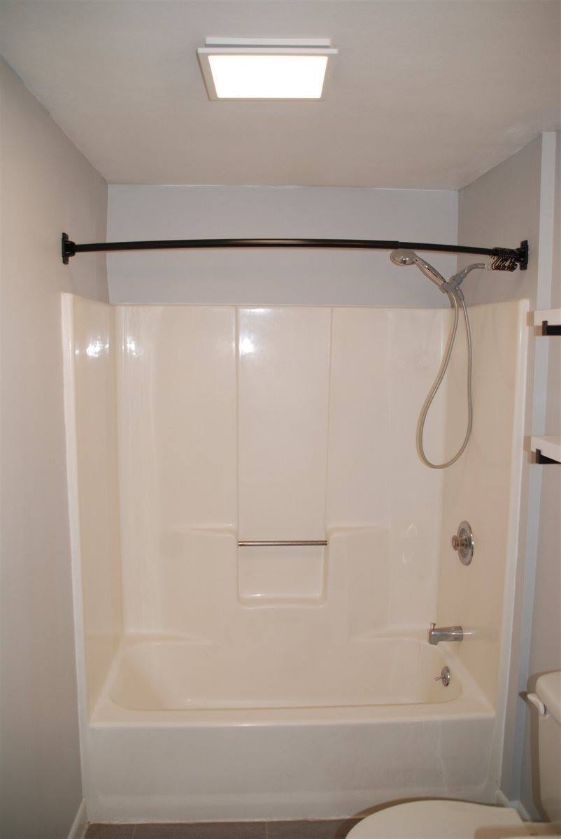 23 Old Stagecoach Road, Epping, NH 03042