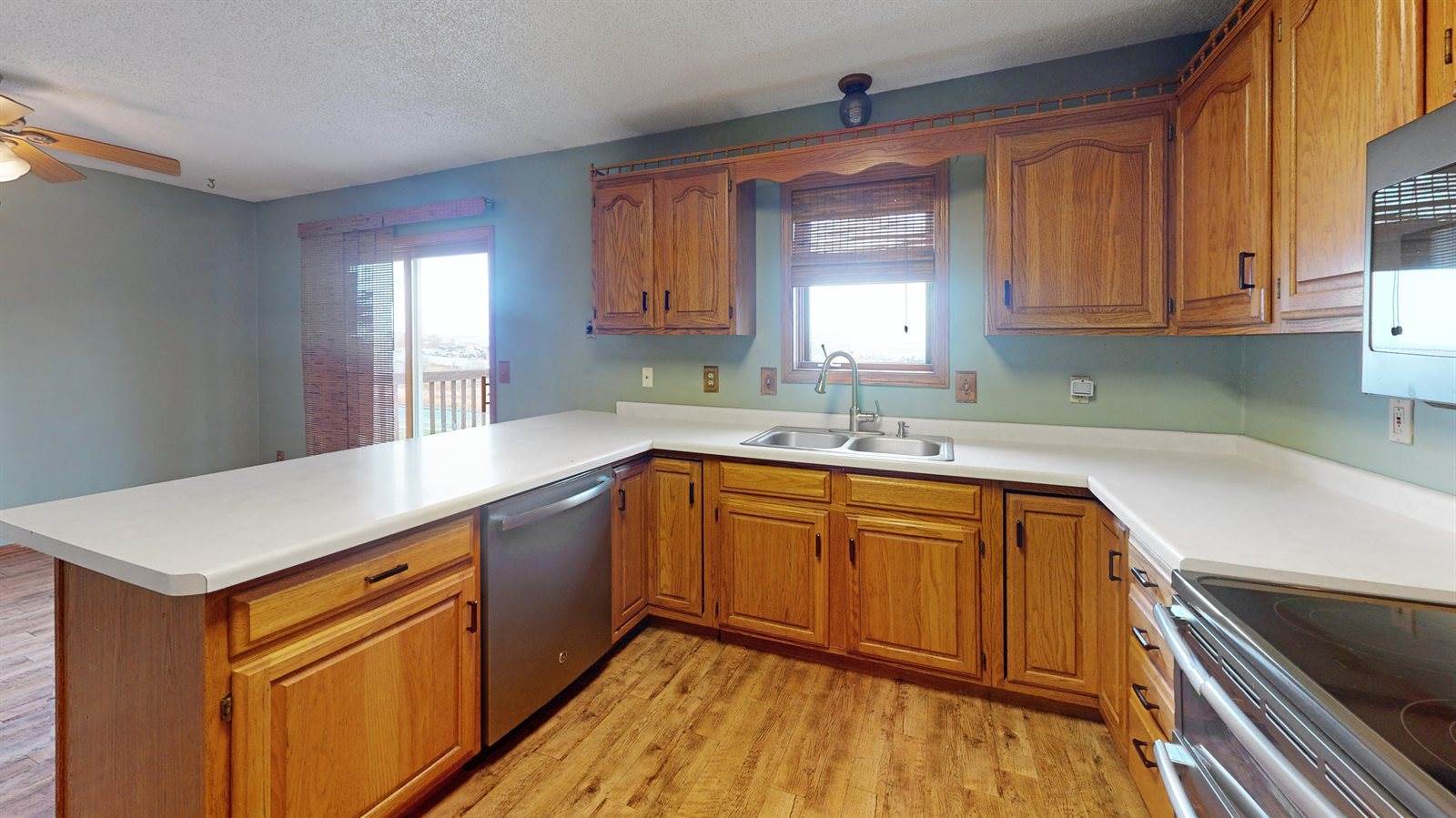 829 N 35th Street, Bismarck, ND 58501