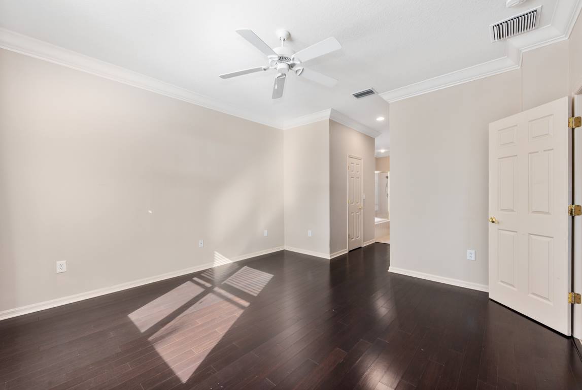 560 Crane Prairie Way, Osprey, FL 34229