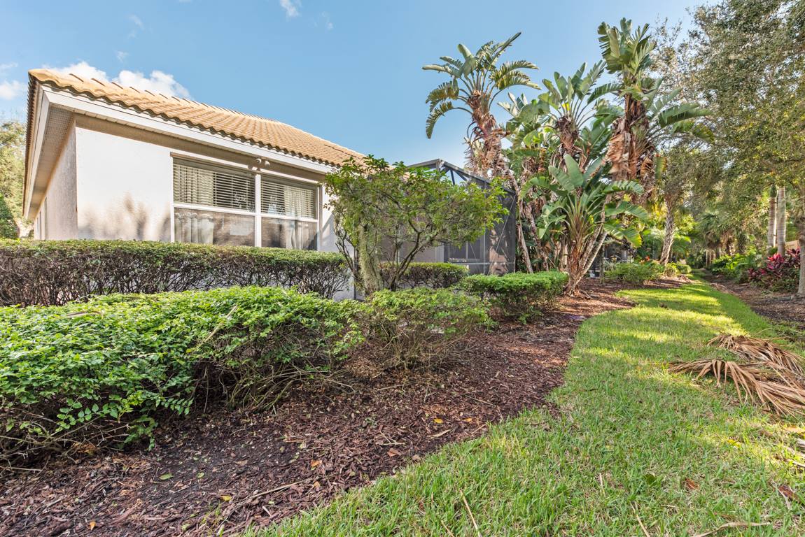 560 Crane Prairie Way, Osprey, FL 34229