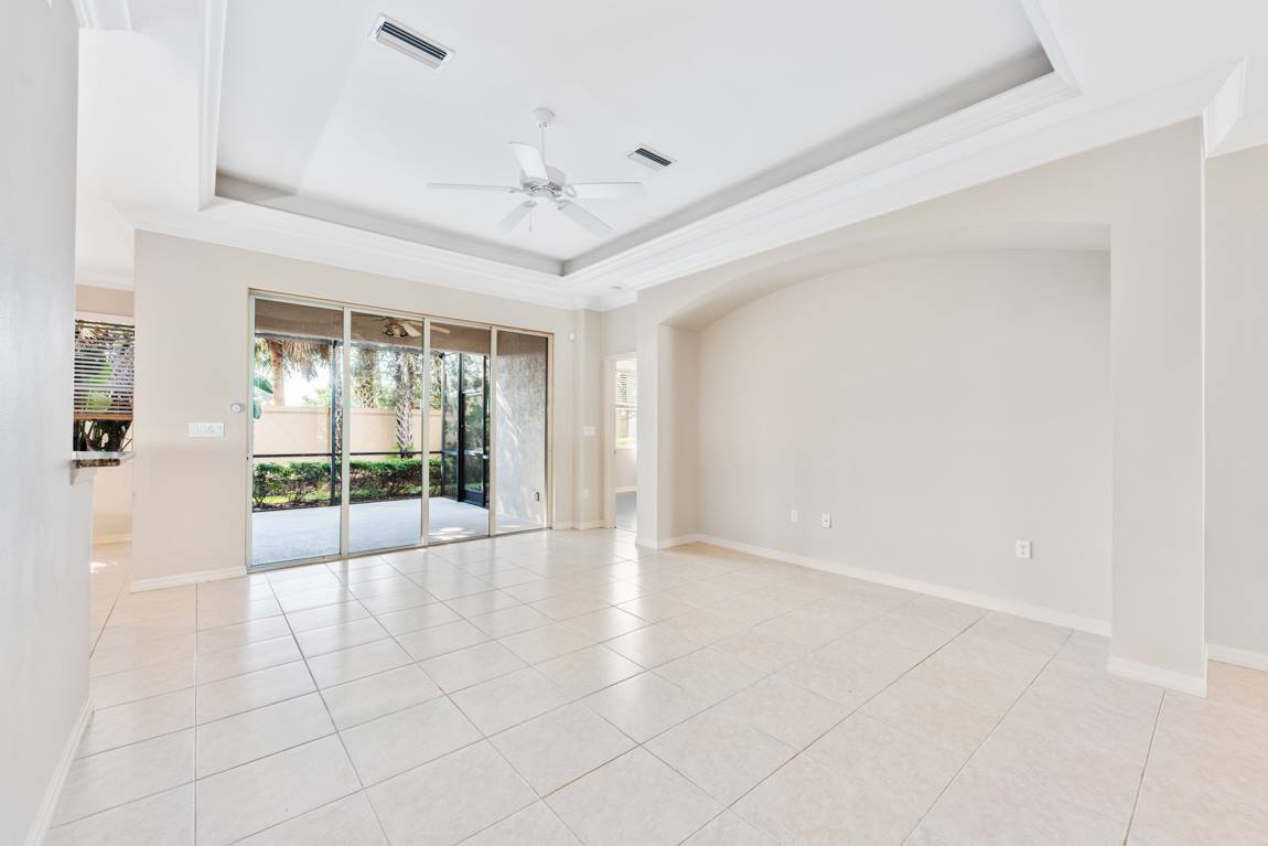 560 Crane Prairie Way, Osprey, FL 34229