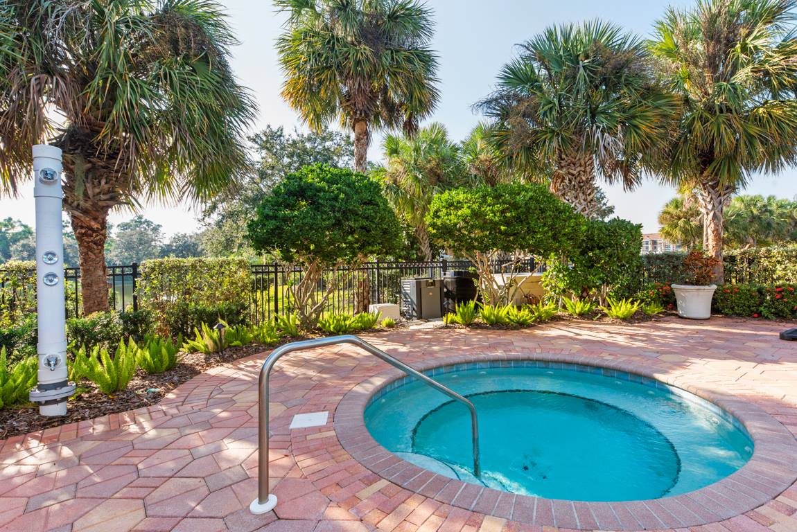 560 Crane Prairie Way, Osprey, FL 34229