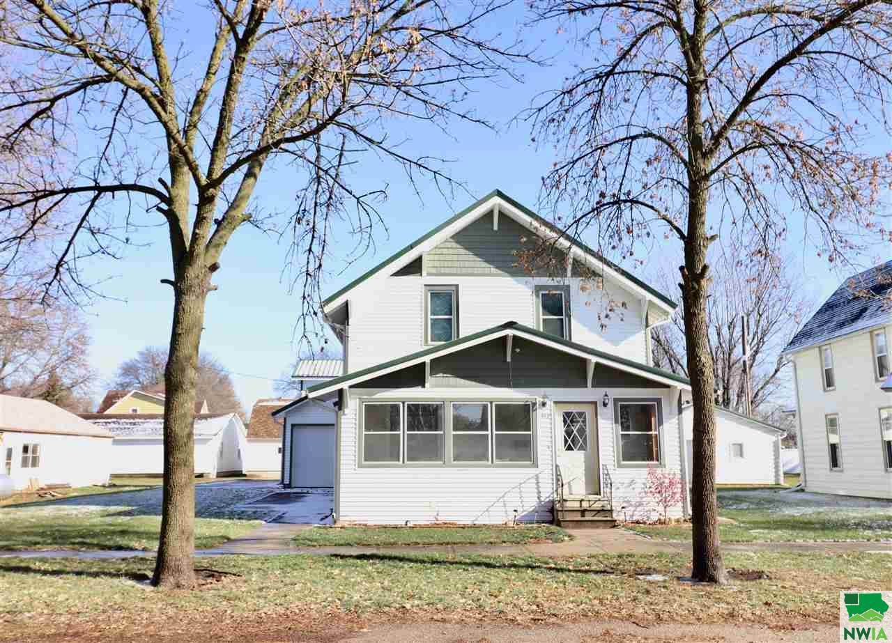 402 S 2nd Ave., Anthon, IA 51004