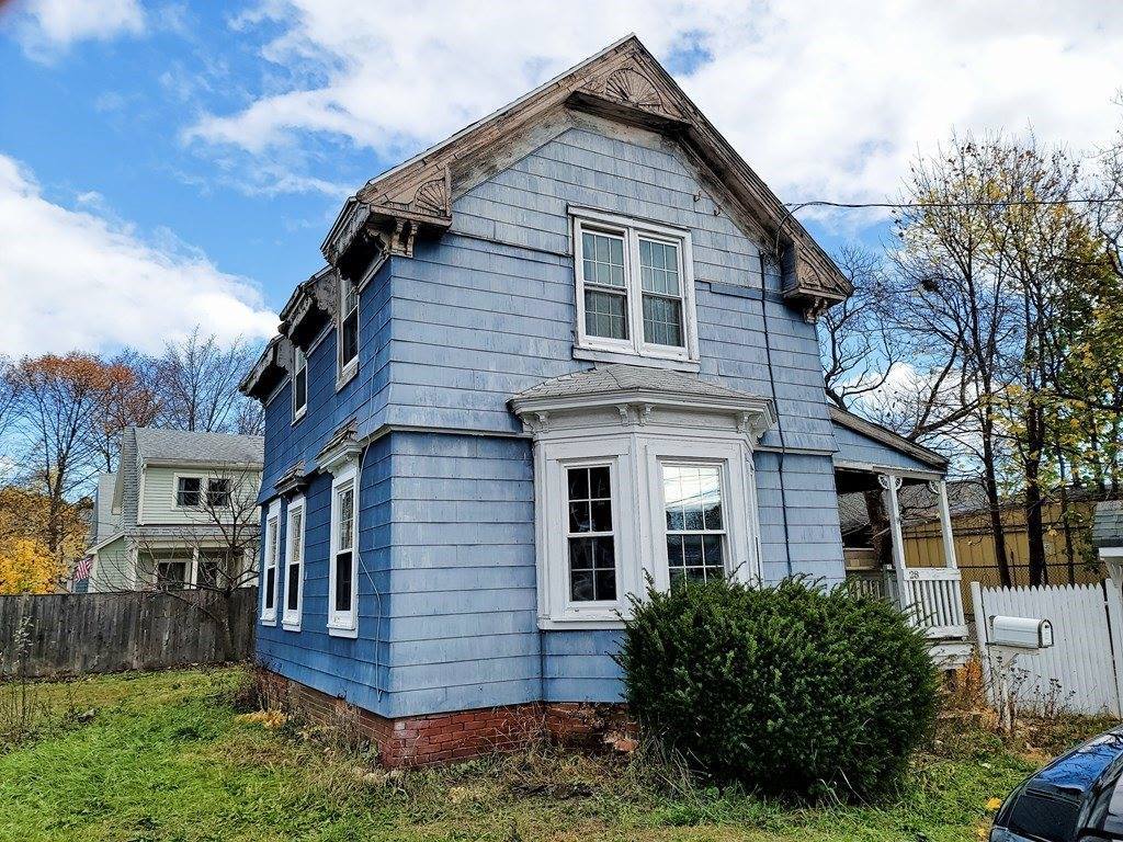 28 Brown Square, Ipswich, MA 01938