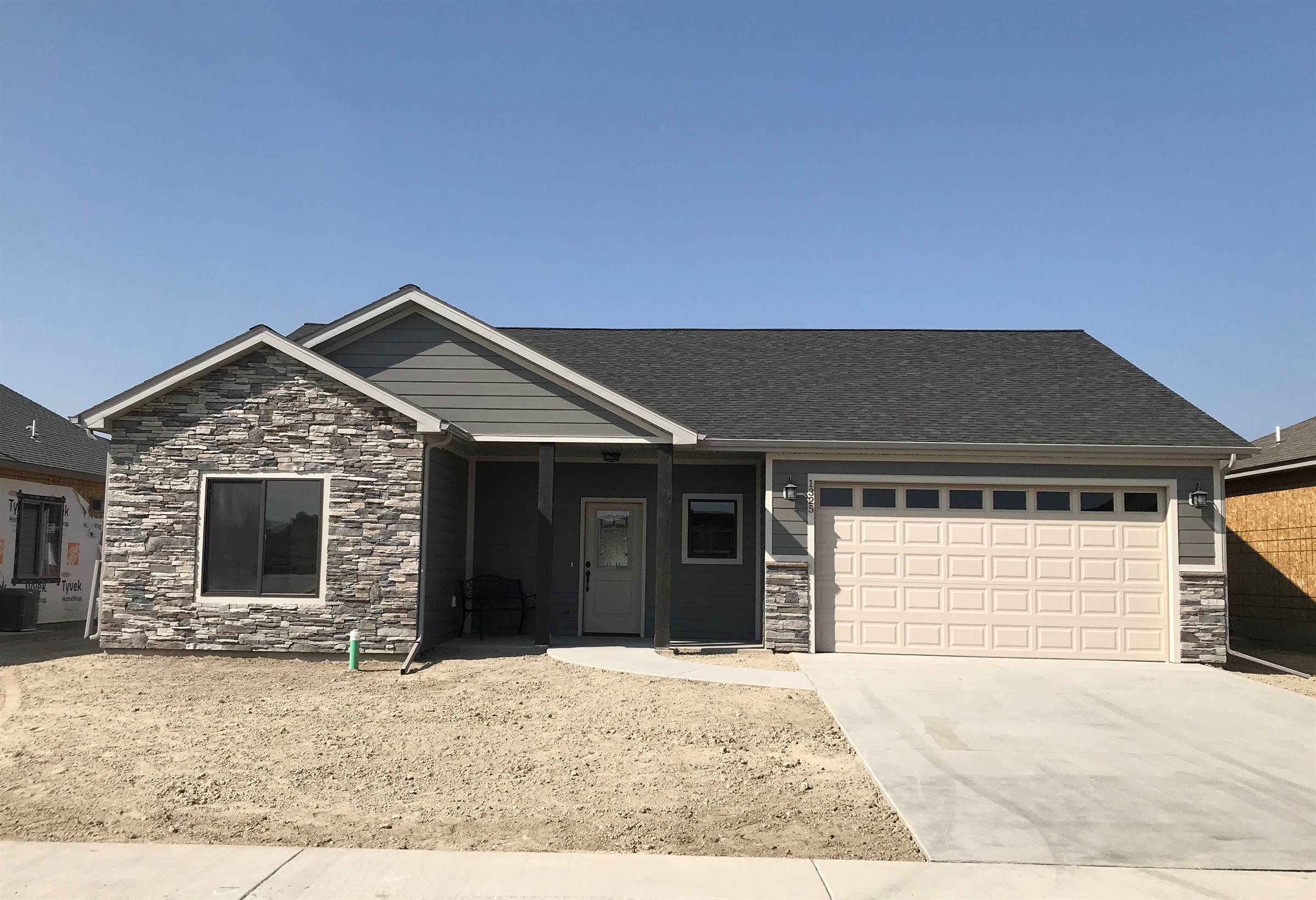 1325 Owl Creek Avenue, Montrose, CO 81401