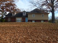 6451 SW Suffolk Rd, Topeka, KS 66610