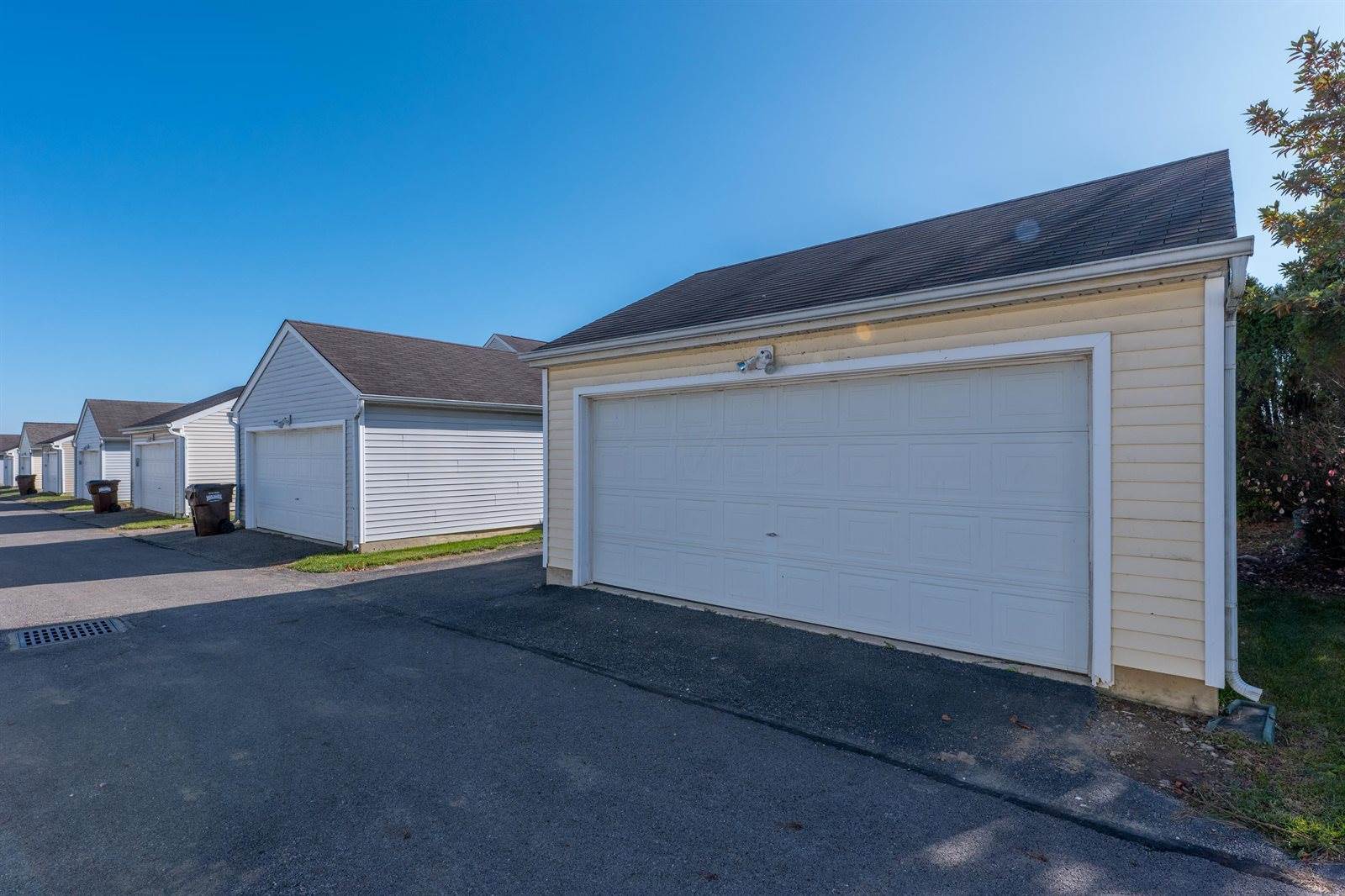 5310 Horseshoe Drive North, Orient, OH 43146