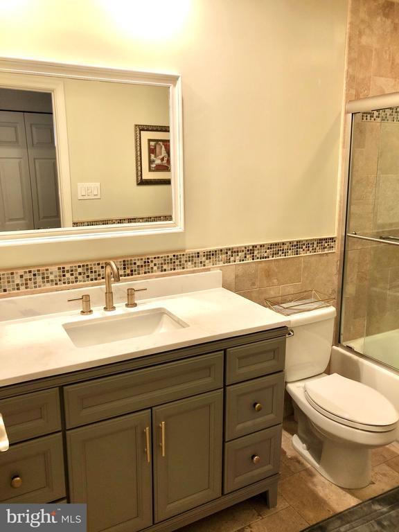 800 Hillsboro Drive, Silver Spring, MD 20902