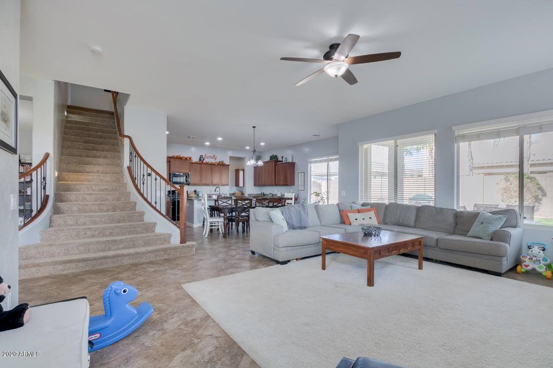 20266 East Russet Road, Queen Creek, AZ 85142