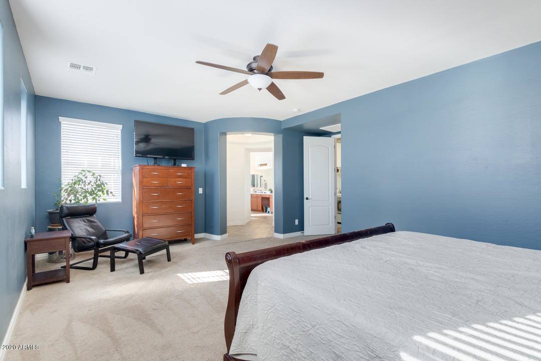 20266 East Russet Road, Queen Creek, AZ 85142