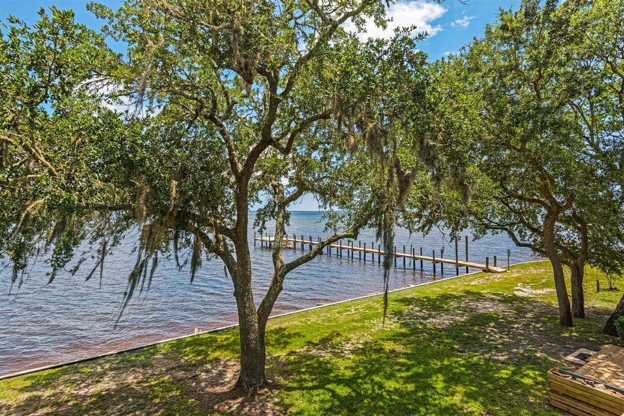 155 Dolphin Cove, Unit 5, Freeport, FL 32439