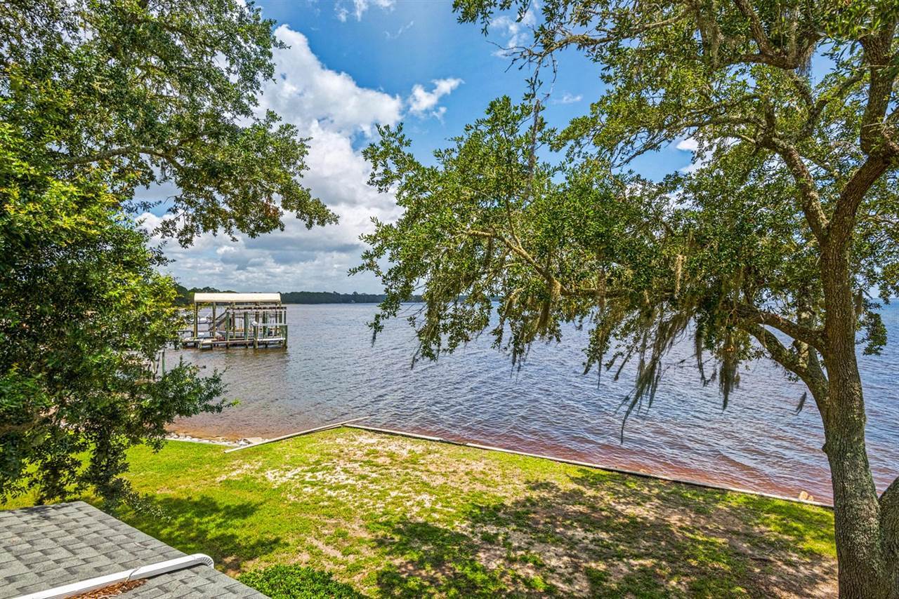 155 Dolphin Cove, Unit 5, Freeport, FL 32439