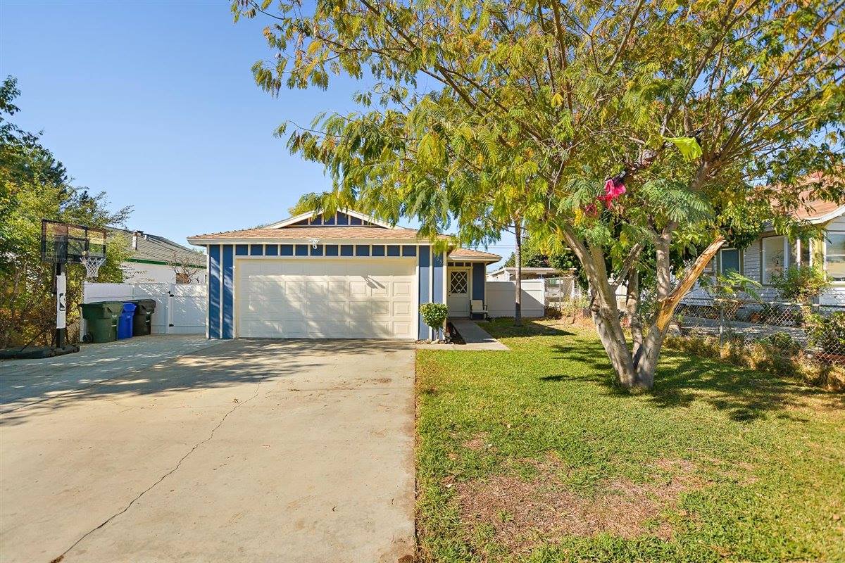 865 North 4th Avenue, Upland, CA 91786