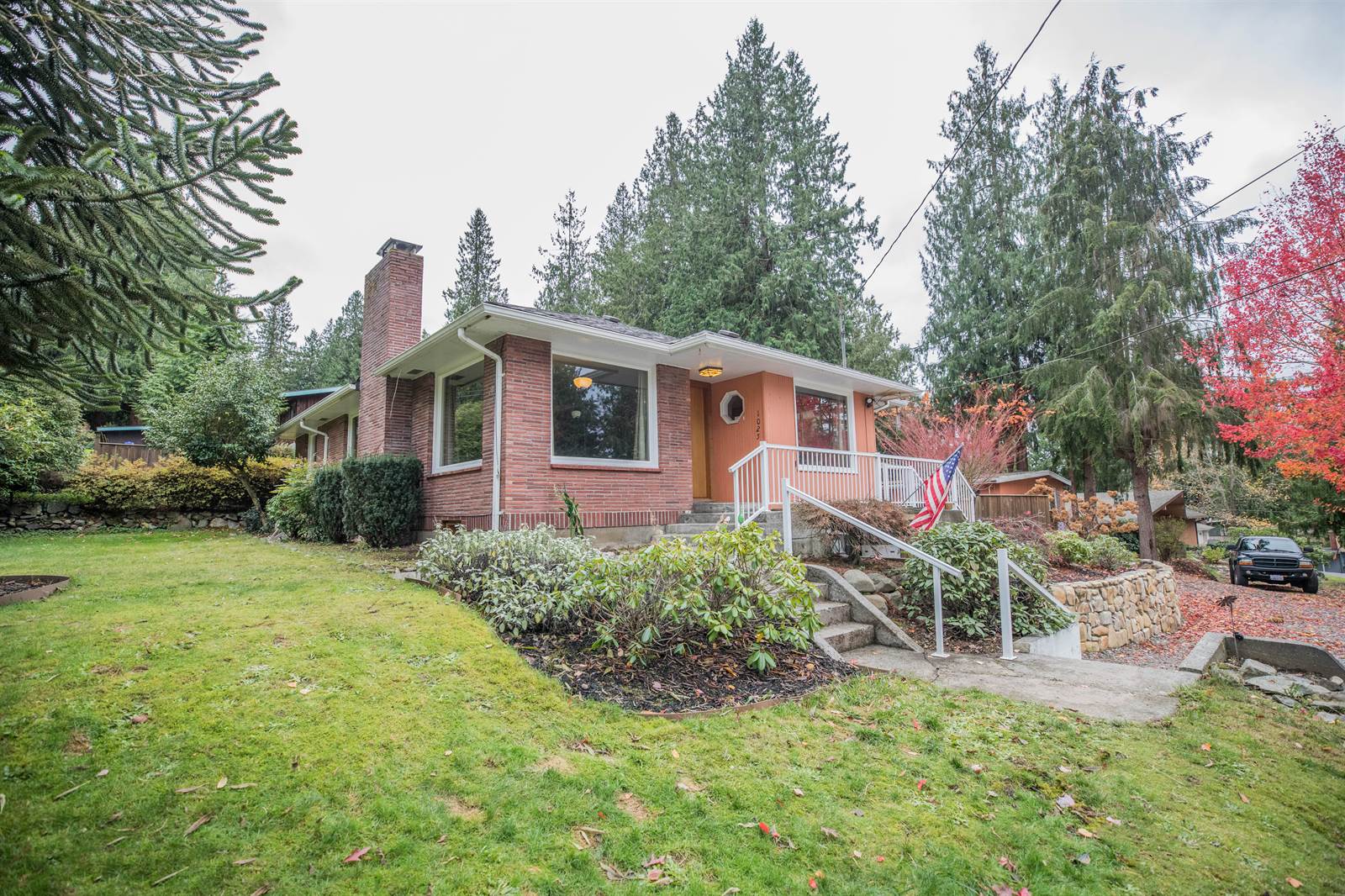 1025 North 15th Street, Mount Vernon, WA 98273