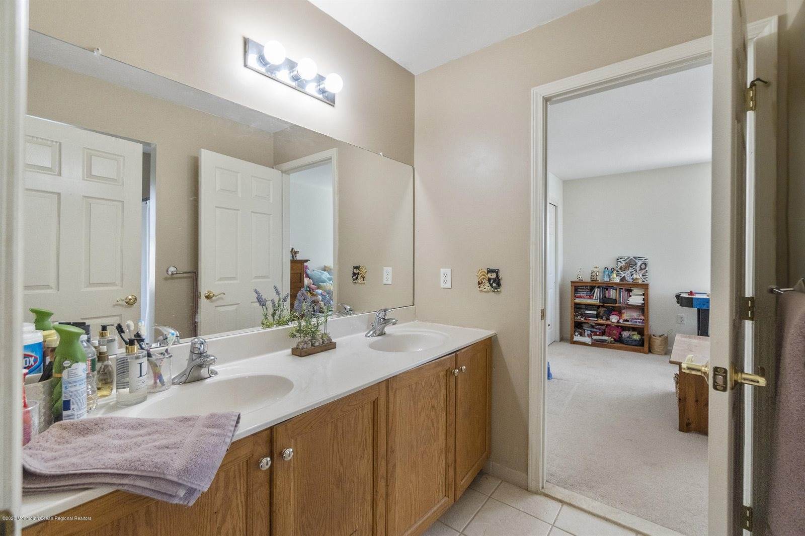 29 Firestone Drive, Howell, NJ 07731