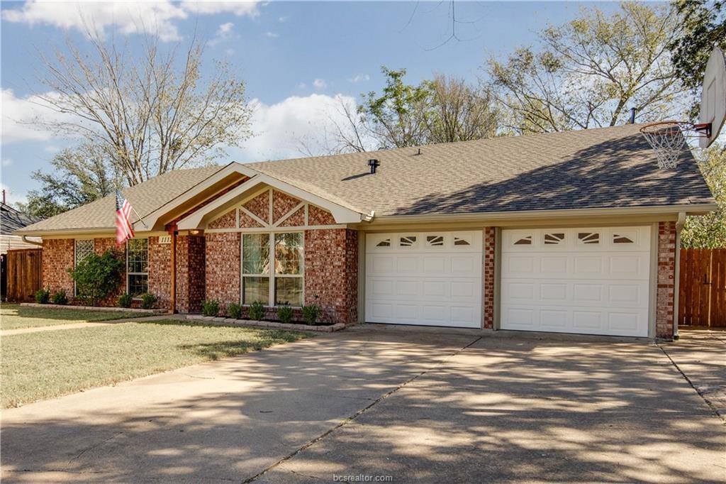 1112 Sul Ross Drive, Bryan, TX 77802