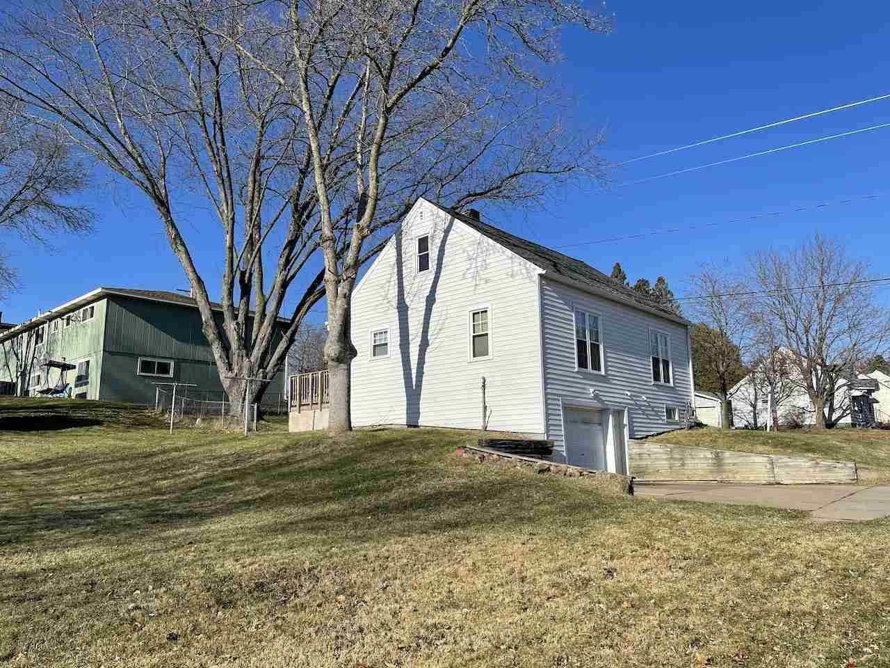 103 W Randolph Street, Wausau, WI 54401