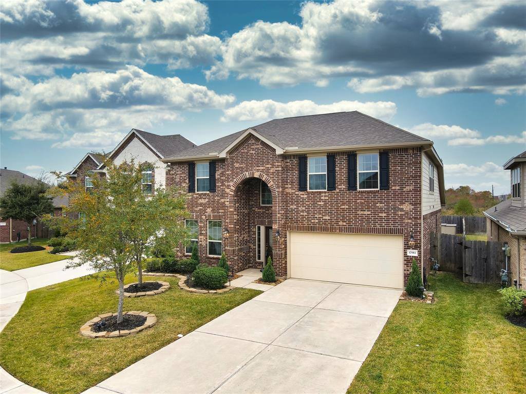 17911 Tall Chestnut Street, Cypress, TX 77429