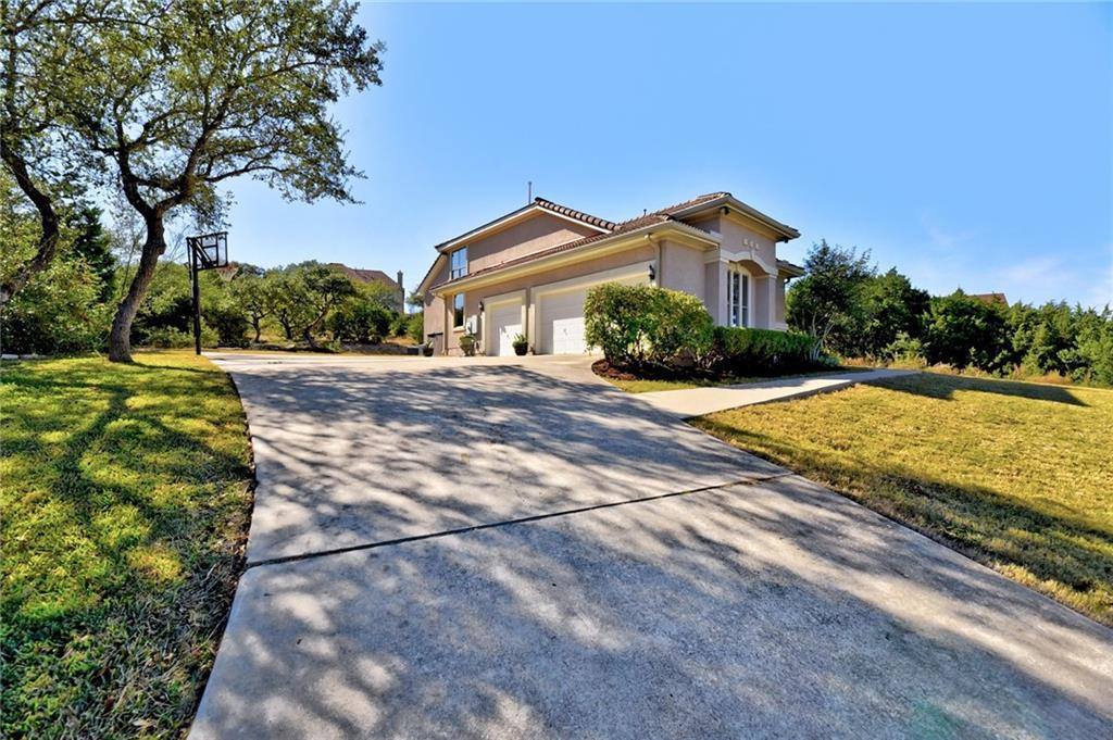3704 Travis Country Cir, Austin, TX 78735