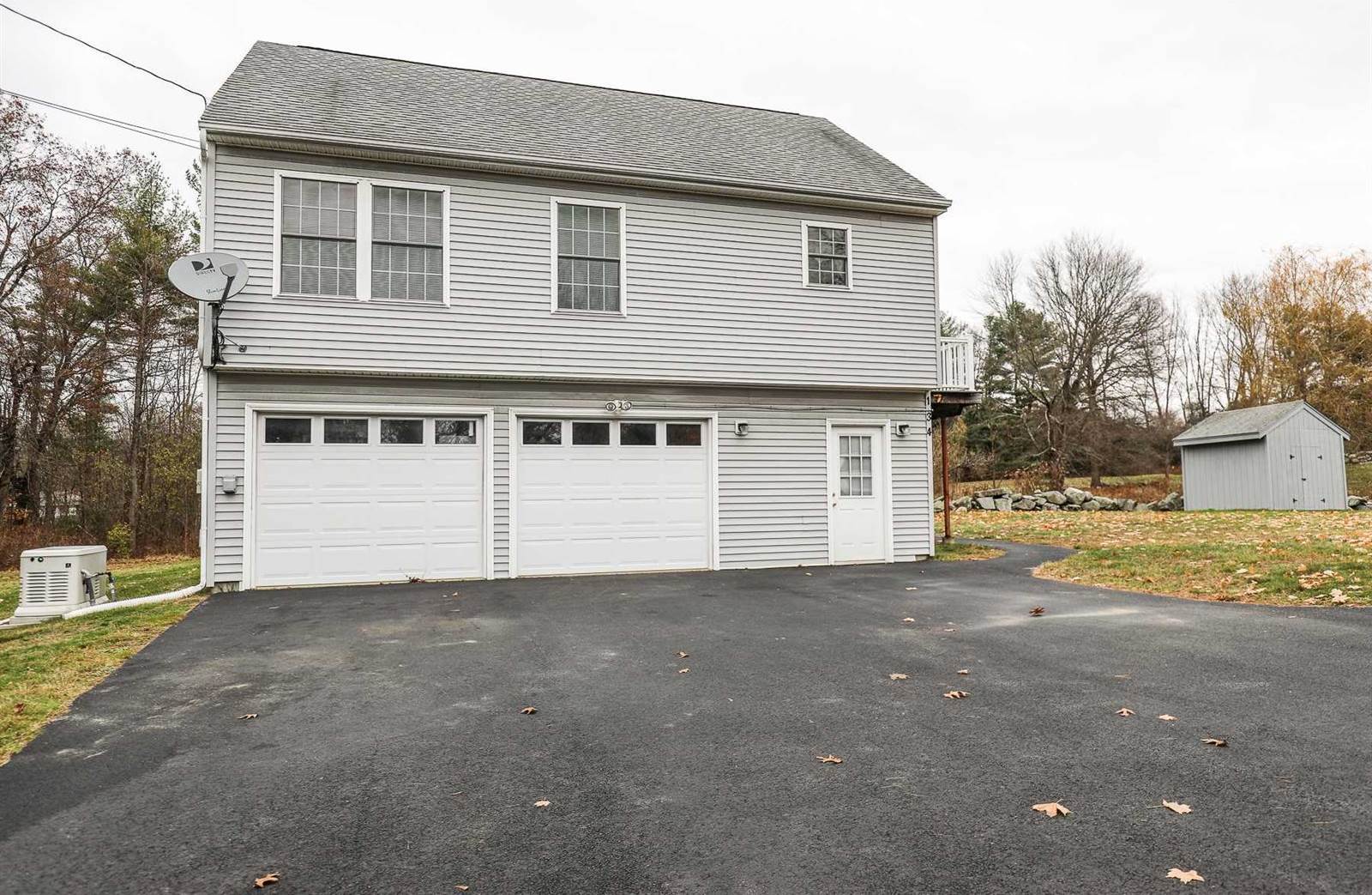 134 Dracut Road, Hudson, NH 03051