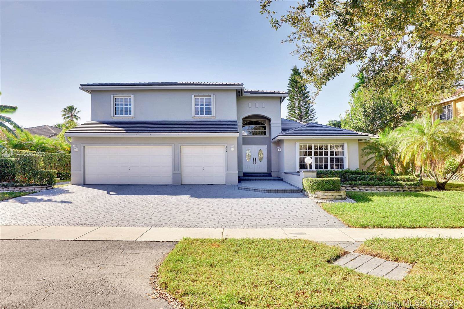 919 NW 130th Ter, Sunrise, FL 33325