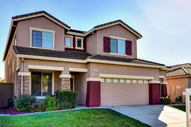 2861 Lincoln Airpark Drive, Lincoln, CA 95648